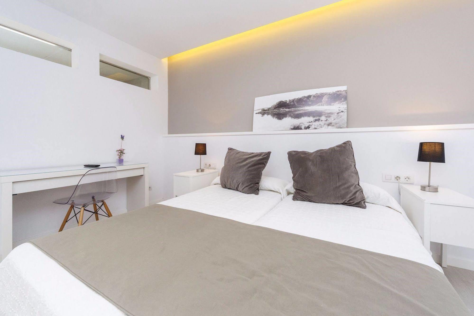 Hostal La Palma Fornells  Bagian luar foto